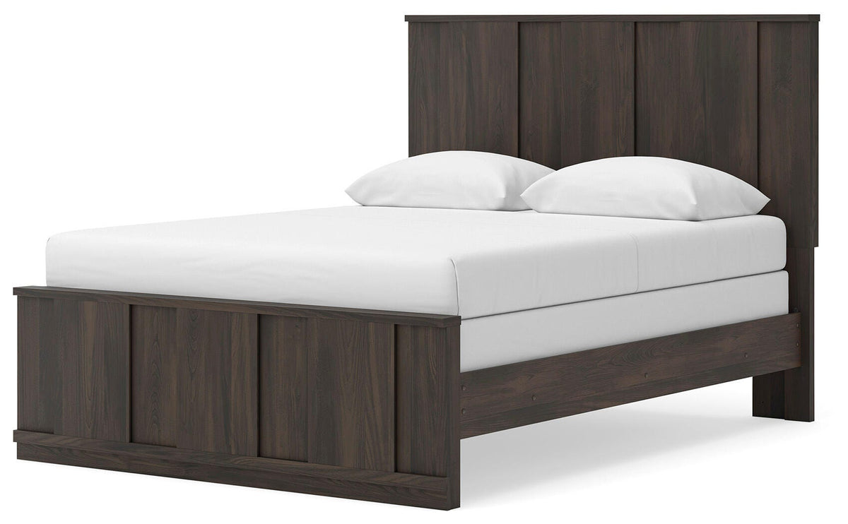 Shaehartin Dark Brown Queen Panel Bed from Ashley - Luna Furniture
