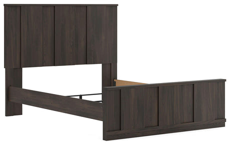 Shaehartin Dark Brown Queen Panel Bed from Ashley - Luna Furniture