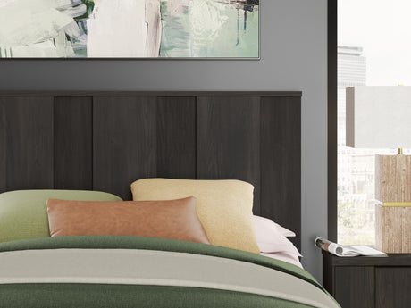 Shaehartin Dark Brown Queen Panel Bed from Ashley - Luna Furniture