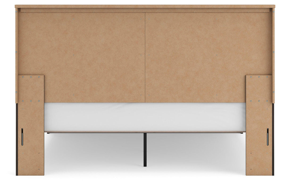 Shaehartin Dark Brown King Panel Platform Bed from Ashley - Luna Furniture