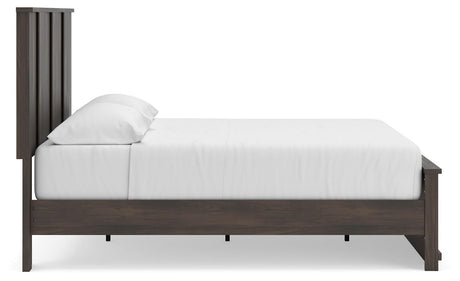 Shaehartin Dark Brown King Panel Platform Bed from Ashley - Luna Furniture
