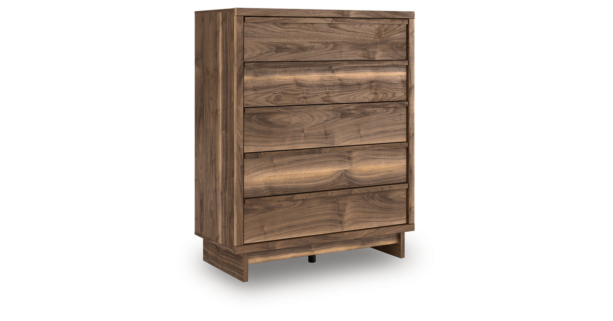 Chirason Brown Wide Chest from Ashley Furniture - Luna Furniture