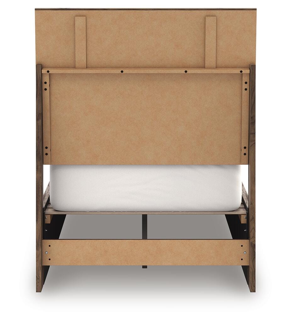 Chirason Twin Panel Platform Bed, Dresser and Mirror from Ashley Furniture - Luna Furniture