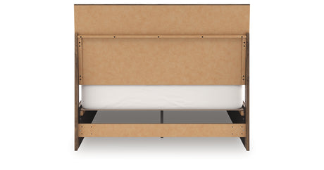 Chirason Brown Queen Bed with Mirrored Dresser from Ashley Furniture - Luna Furniture