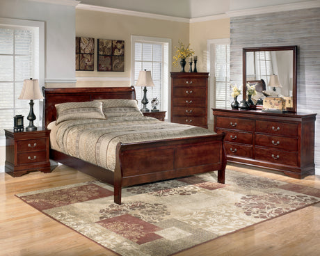 Alisdair Queen Sleigh Bed with Mirrored Dresser, Chest and 2 Nightstands in Reddish Brown from Ashley Furniture - Luna Furniture