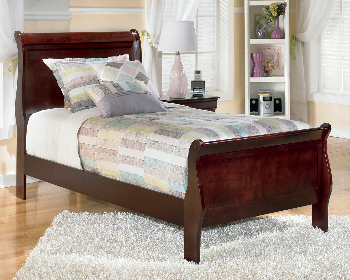 Alisdair Reddish Brown Twin Sleigh Bed, Dresser, Mirror, Chest and Nightstand from Ashley Furniture - Luna Furniture