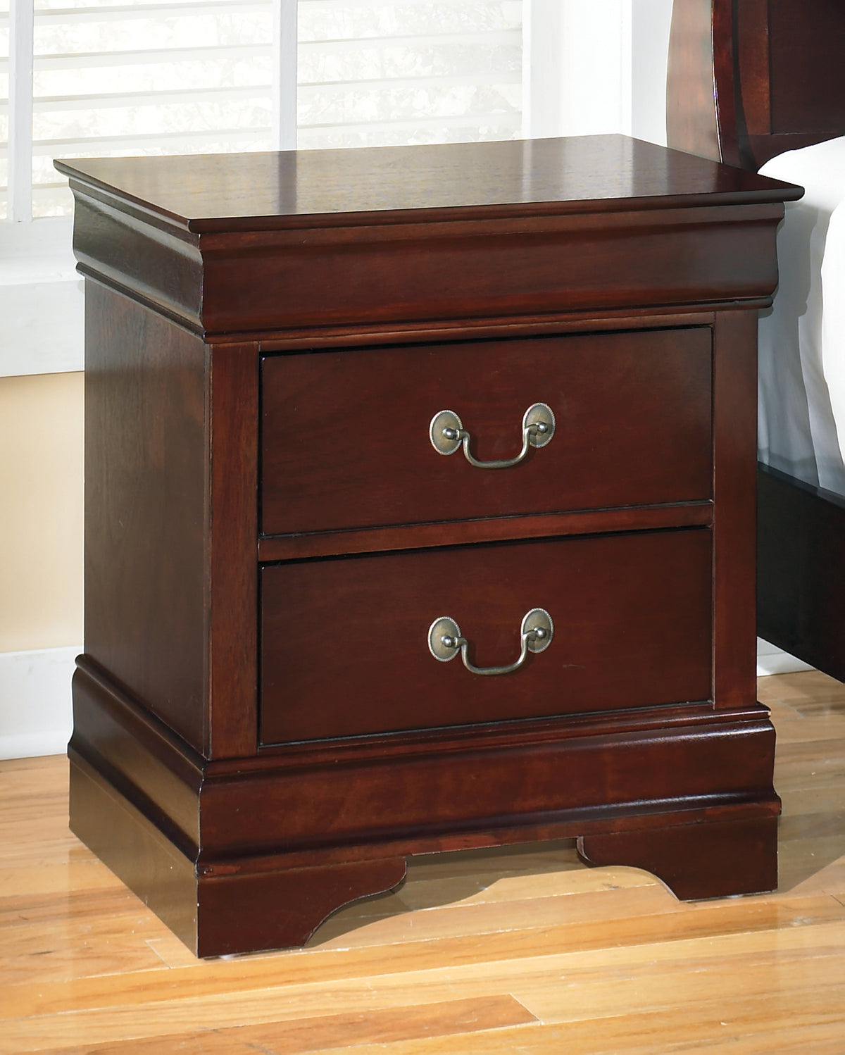 Alisdair California King Sleigh Bed, Dresser, Mirror, Chest and Nightstand from Ashley Furniture - Luna Furniture