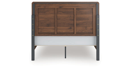 Fortlorn Queen Panel Bed, Dresser, Chest and 2 Nightstands from Ashley Furniture - Luna Furniture
