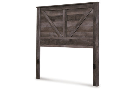 Wynnlow Queen Crossbuck Panel Bed with Mirrored Dresser and 2 Nightstands in Gray from Ashley Furniture - Luna Furniture
