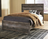 Wynnlow Queen Panel Bed with Mirrored Dresser and 2 Nightstands in Gray from Ashley - Luna Furniture