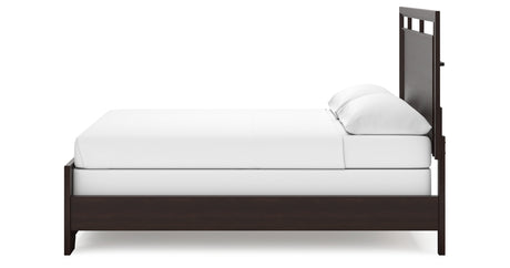 Covetown California King Panel Bed with Dresser in Dark Brown from Ashley Furniture - Luna Furniture
