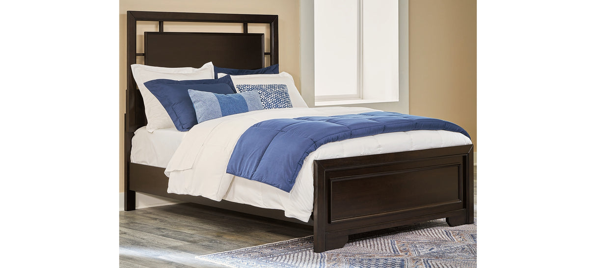 Covetown Full Panel Bed with Mirrored Dresser, Chest and Nightstand in Dark Brown from Ashley Furniture - Luna Furniture