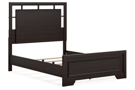Covetown Dark Brown Full Panel Bed from Ashley - Luna Furniture