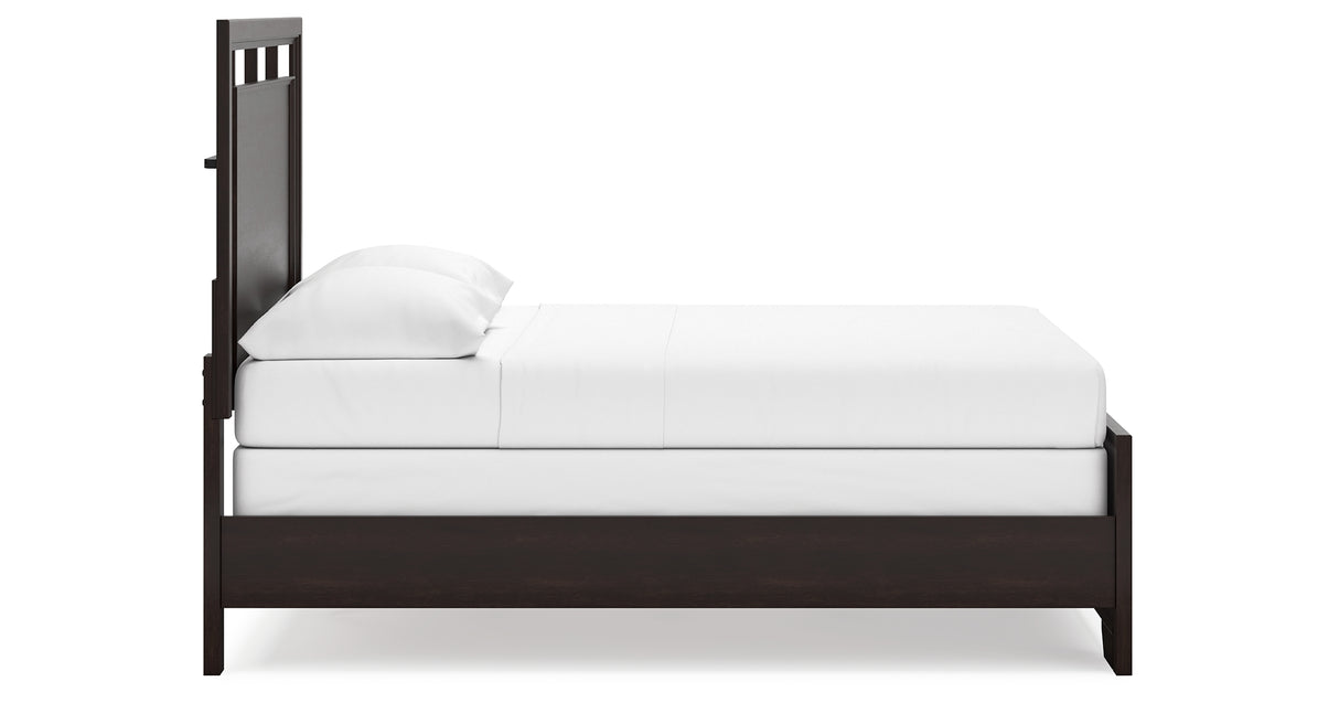 Covetown Dark Brown Full Panel Bed from Ashley - Luna Furniture