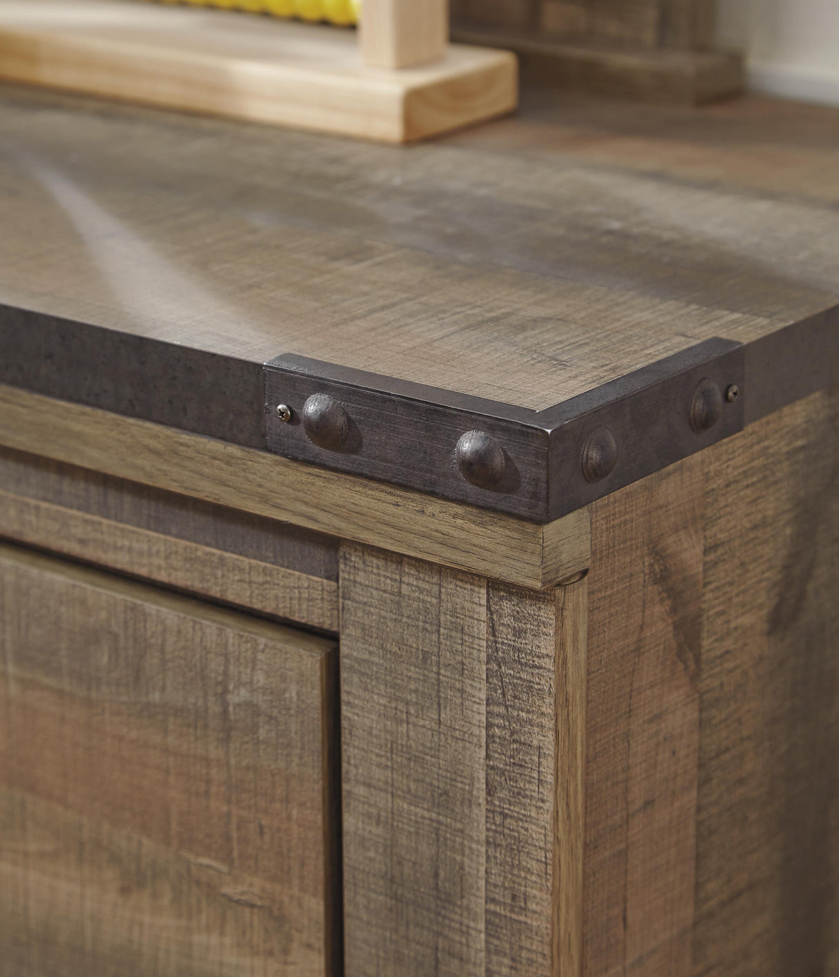Trinell Brown Chest of Drawers from Ashley - Luna Furniture