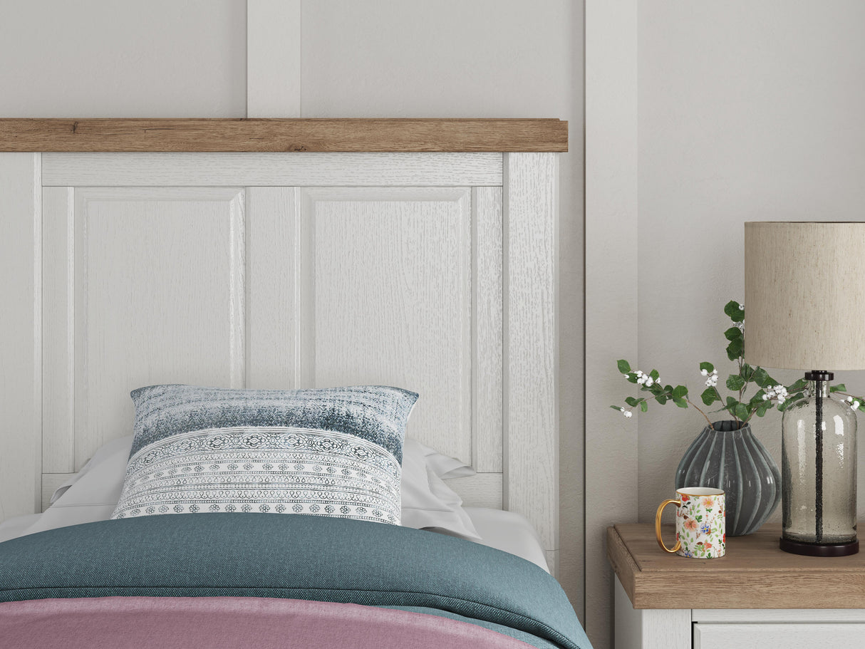 Savonport White/Brown Twin Panel Bed from Ashley - Luna Furniture