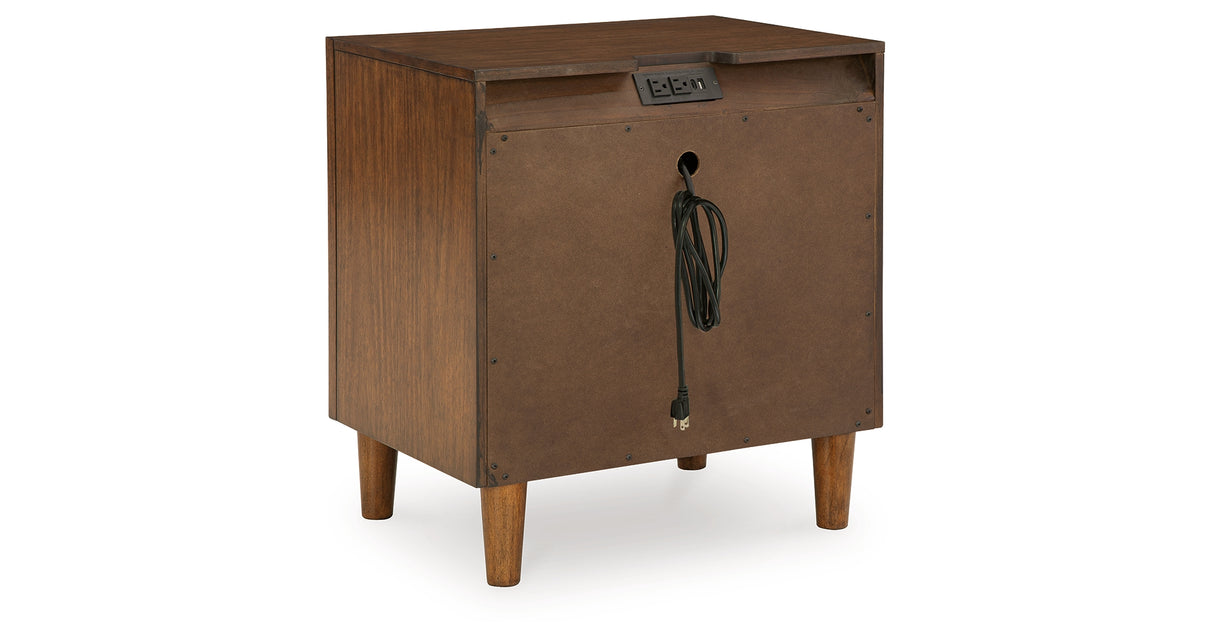 Lyncott California King Upholstered Bed with 2 Nightstands in Brown from Ashley - Luna Furniture