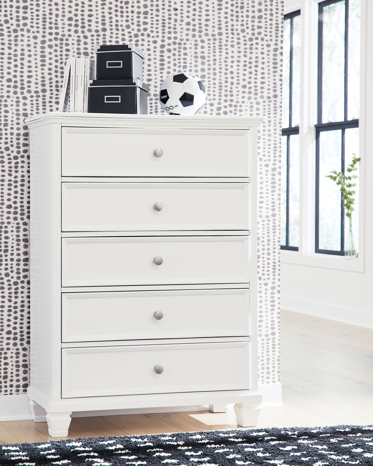 Fortman White Chest of Drawers from Ashley Furniture - Luna Furniture