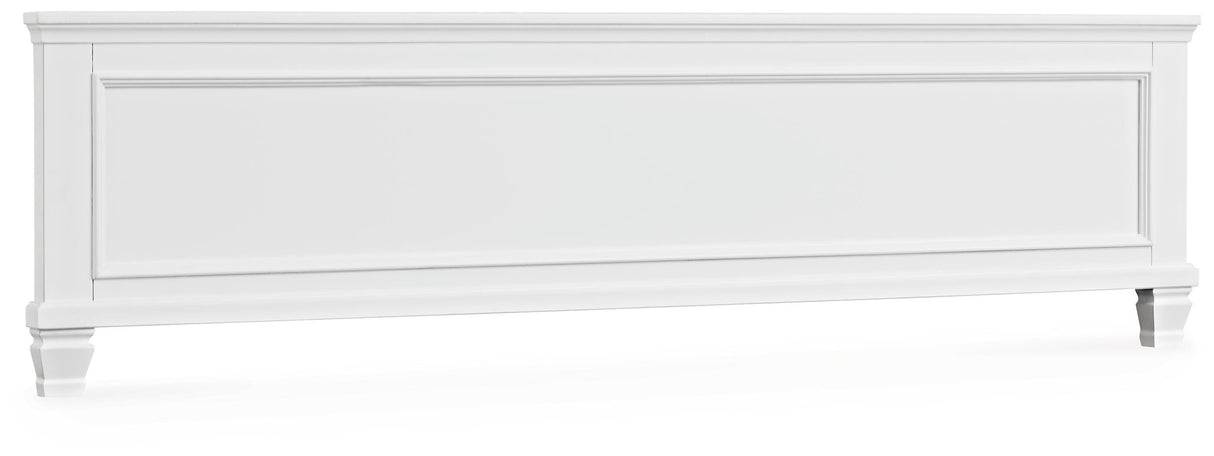 Fortman White King/California King Panel Footboard from Ashley Furniture - Luna Furniture
