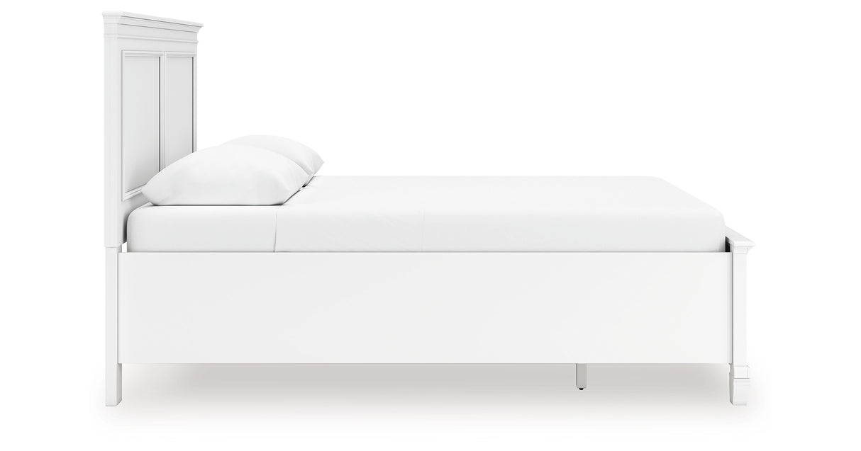 Fortman Queen Panel Storage Bed with Dresser and Chest in White from Ashley Furniture - Luna Furniture