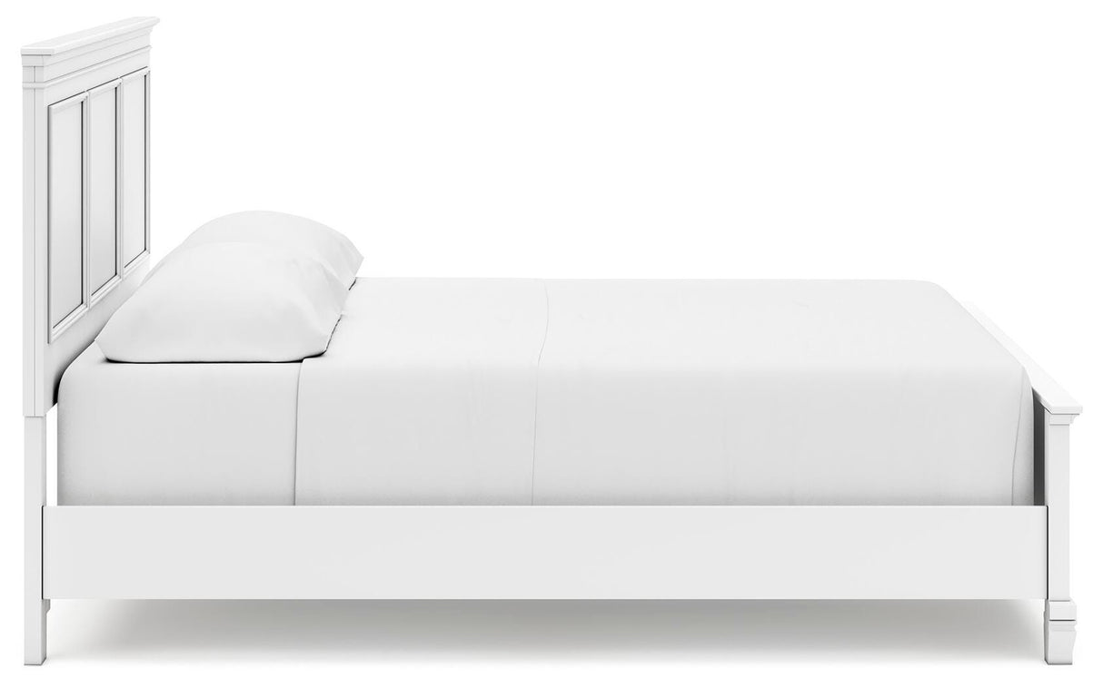 Fortman White California King Panel Bed with Mirrored Dresser from Ashley Furniture - Luna Furniture