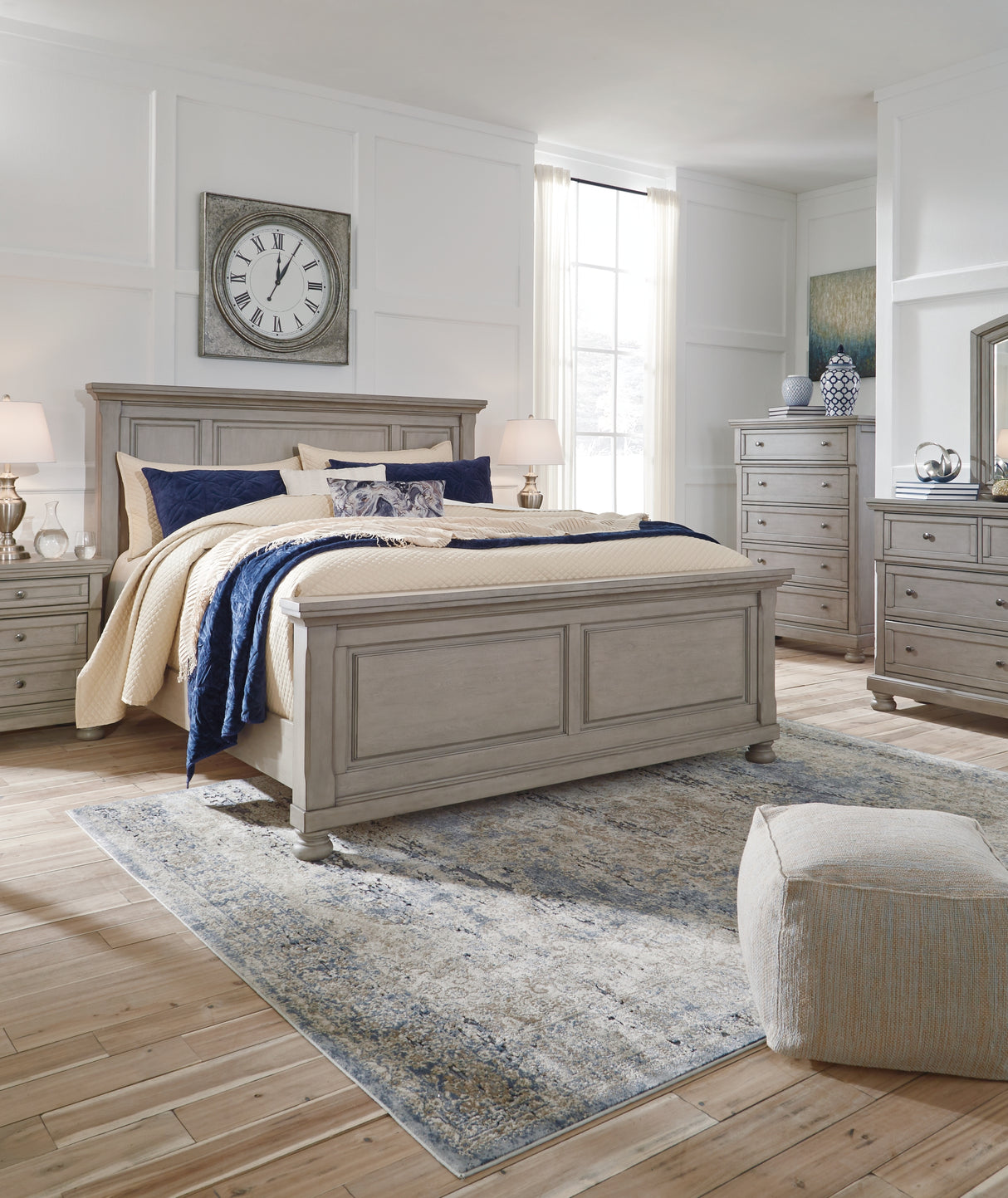 Lettner Light Gray King Panel Bed from Ashley - Luna Furniture