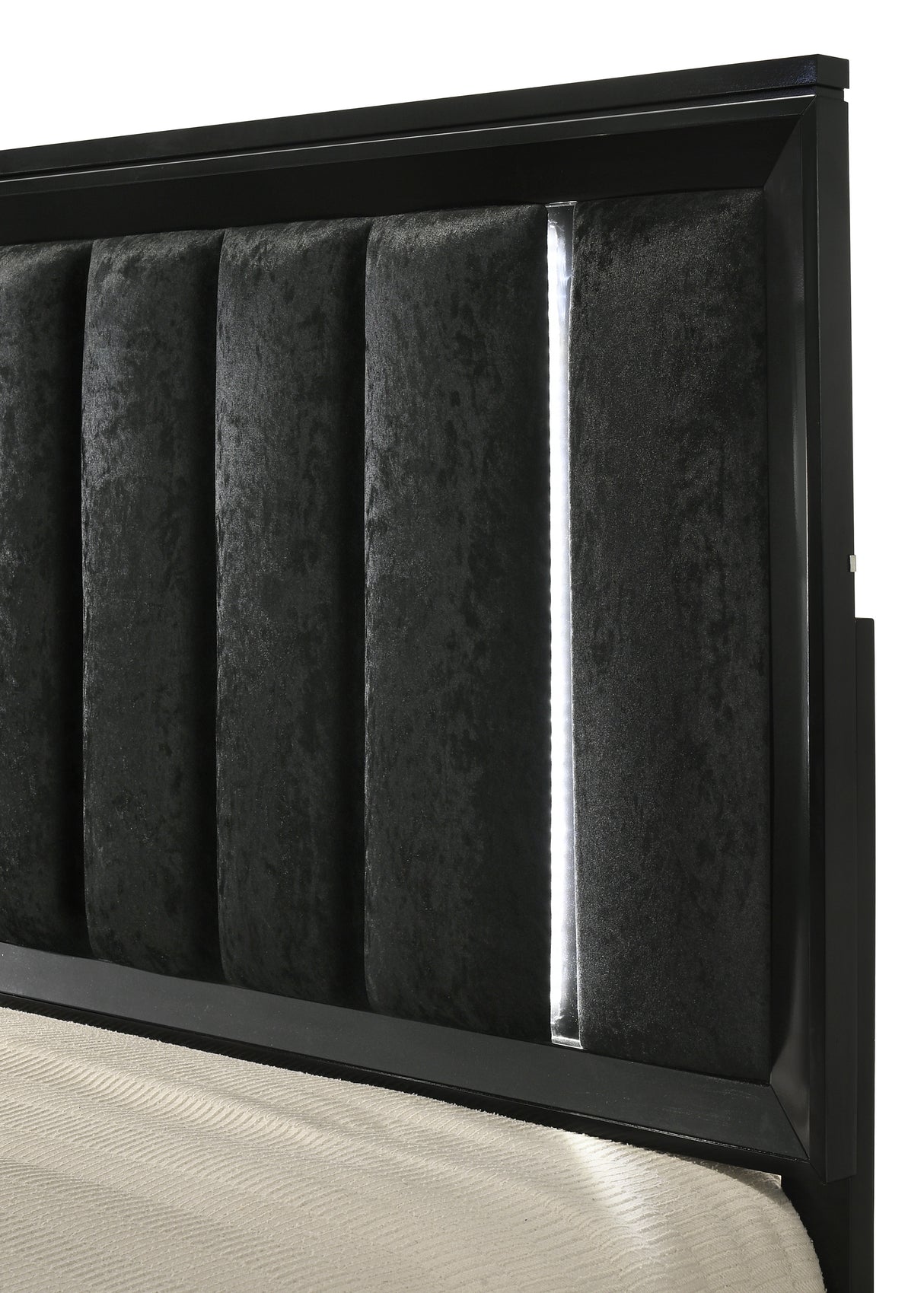 Cressida Black King Bed from Crown Mark - Luna Furniture