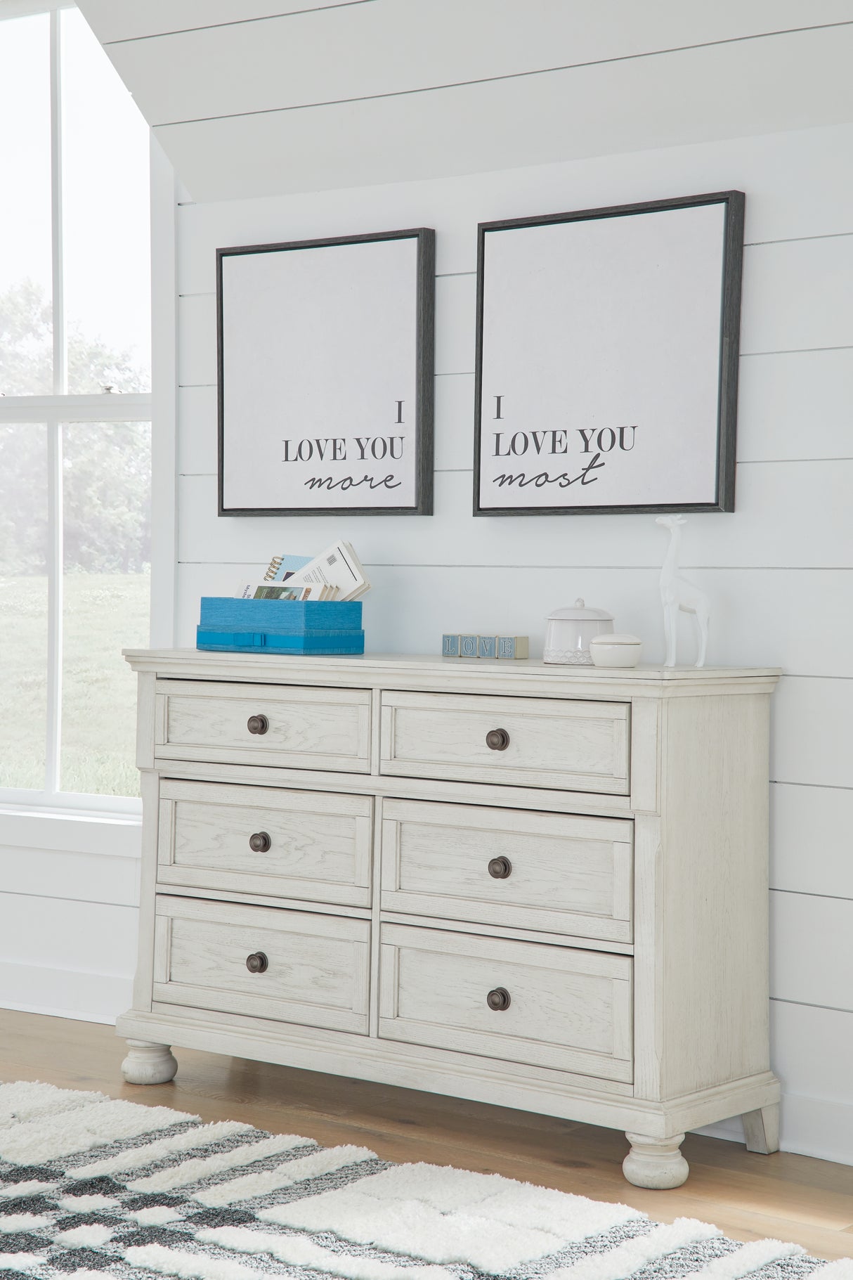 Robbinsdale Antique White Dresser from Ashley Furniture - Luna Furniture