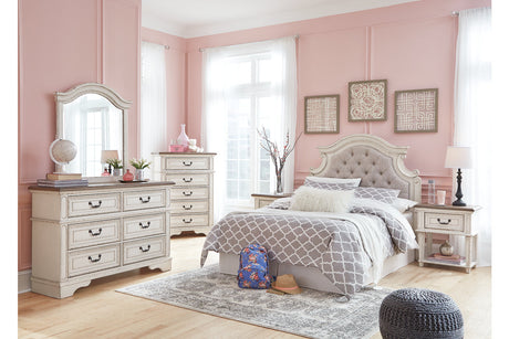 Realyn Chipped White Dresser and Mirror from Ashley - Luna Furniture