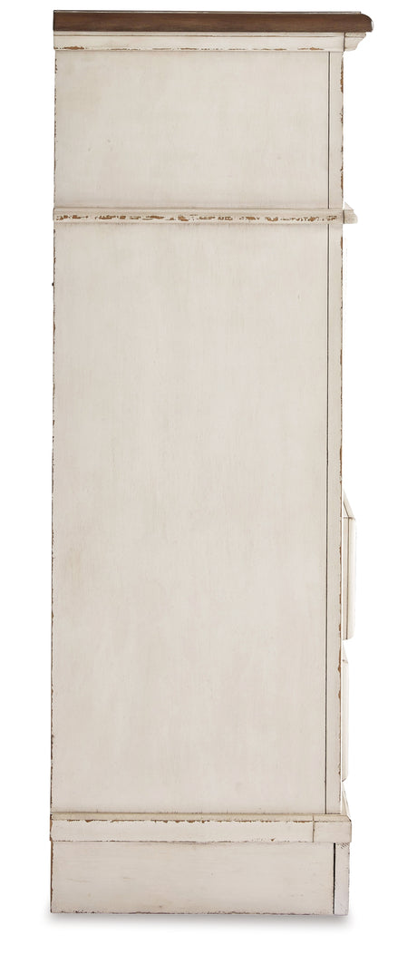 Realyn Full Panel Bed with Mirrored Dresser and Chest in Chipped White from Ashley - Luna Furniture