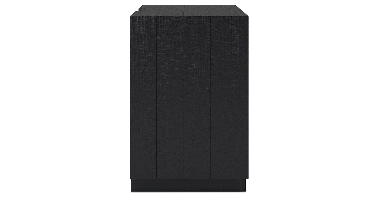 Londer King Panel Bed with Dresser and Nightstand in Black from Ashley - Luna Furniture