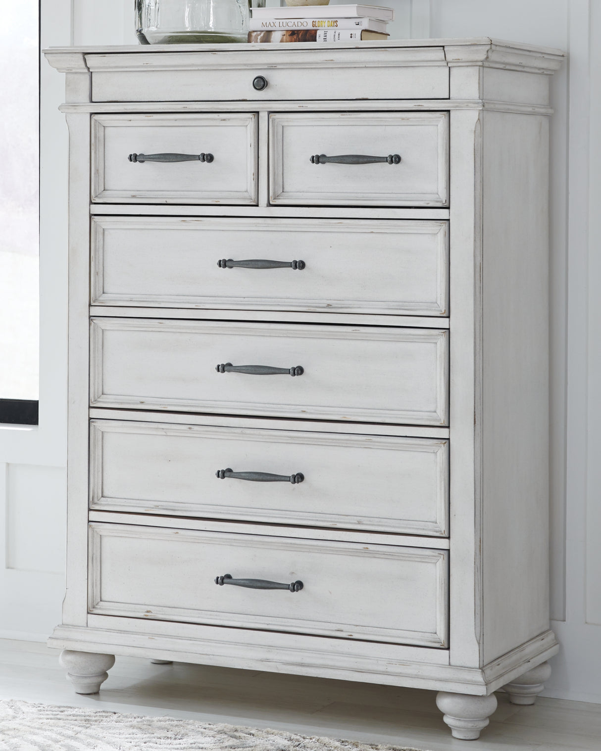 Kanwyn California King Panel Bed with Mirrored Dresser and Chest in Whitewash from Ashley Furniture - Luna Furniture