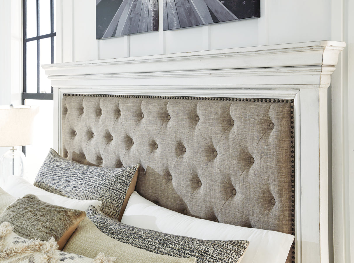 Kanwyn Whitewash Queen Upholstered Panel Bed from Ashley - Luna Furniture