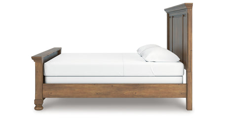 Feddinger King Panel Bed with Dresser and Nightstand in Medium Brown from Ashley - Luna Furniture