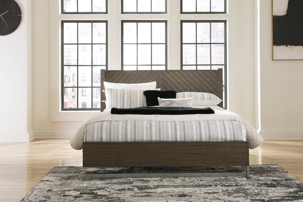 Arkenton Grayish Brown California King Bed