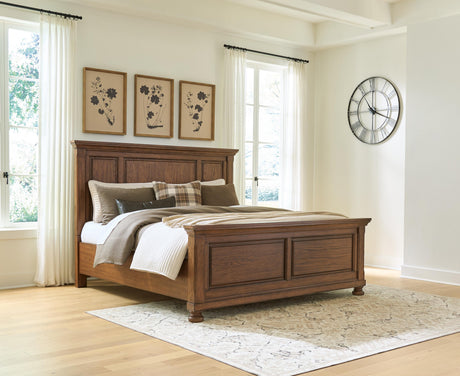 Zackaryn Warm Brown California King Panel Bed from Ashley - Luna Furniture