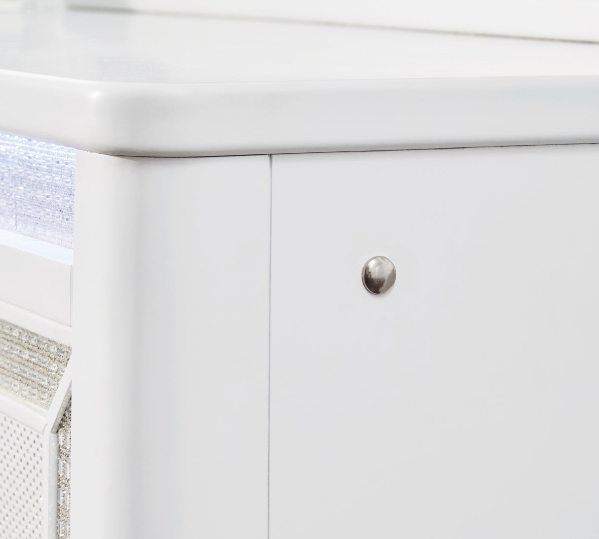 Chalanna White Dresser from Ashley Furniture - Luna Furniture