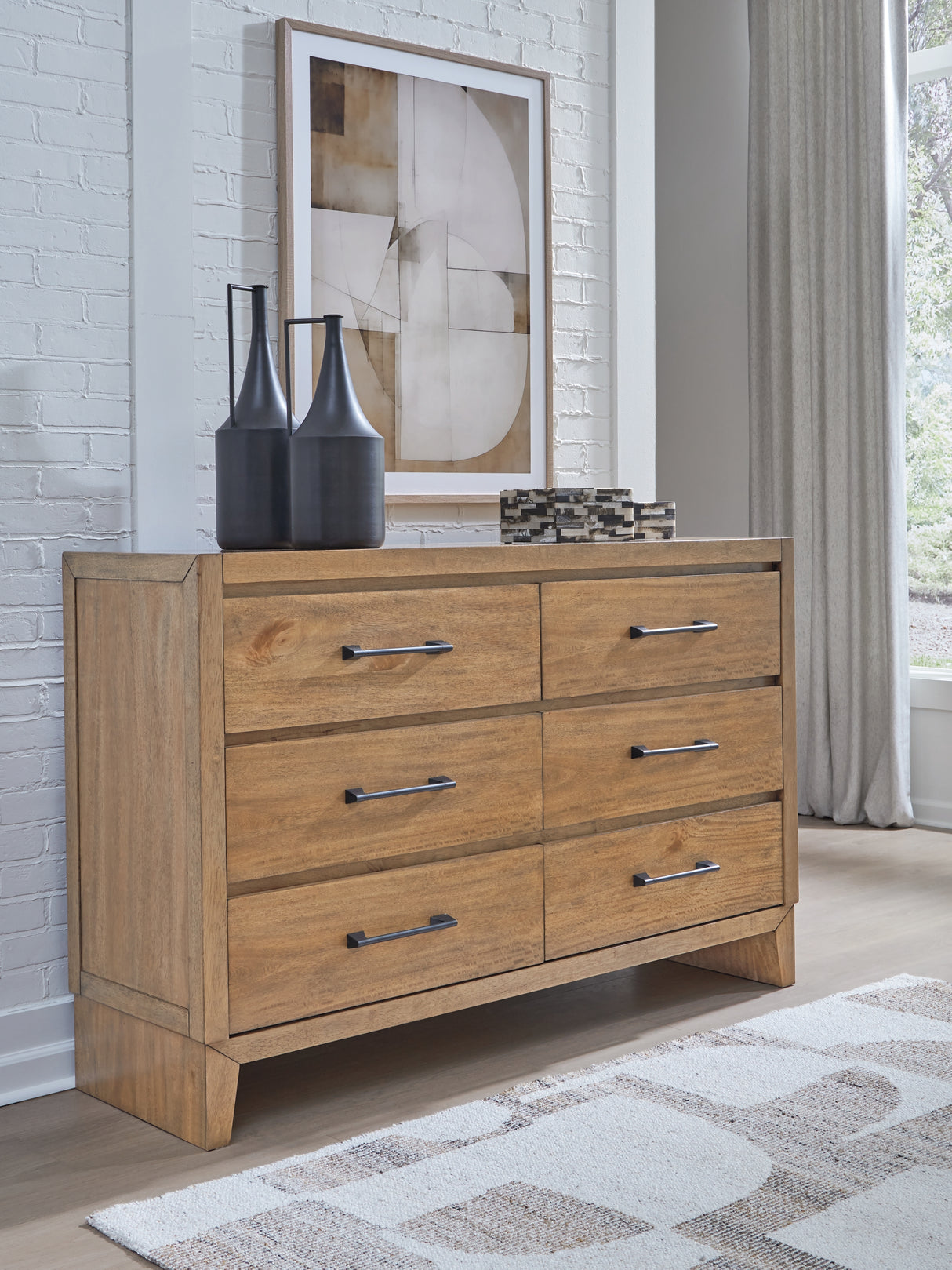 Sherbana - Dresser
