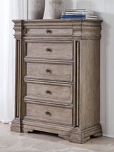 Blairhurst Light Grayish Brown Chest of Drawers from Ashley Furniture - Luna Furniture