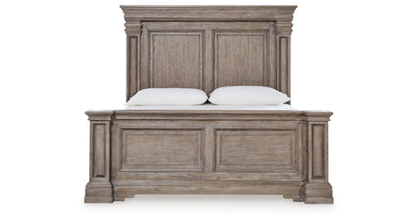 Blairhurst Light Grayish Brown King Panel Bed with Dresser and 2 Nightstands from Ashley - Luna Furniture
