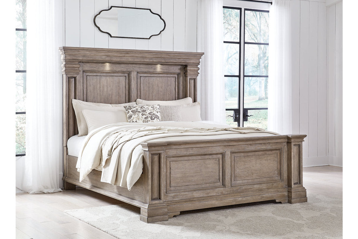 Blairhurst Light Grayish Brown Queen Panel Bed from Ashley - Luna Furniture