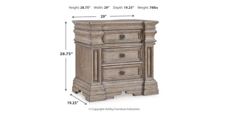 Blairhurst Light Grayish Queen Panel Bed, 2 Chests and 2 Nightstands from Ashley - Luna Furniture