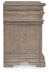 Blairhurst Light Grayish King Panel Bed, Chest and 2 Nightstands from Ashley - Luna Furniture