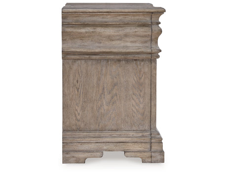 Blairhurst Light Grayish Brown Queen Panel Mirrored Dresser, 2 Chests and 2 Nightstands from Ashley - Luna Furniture