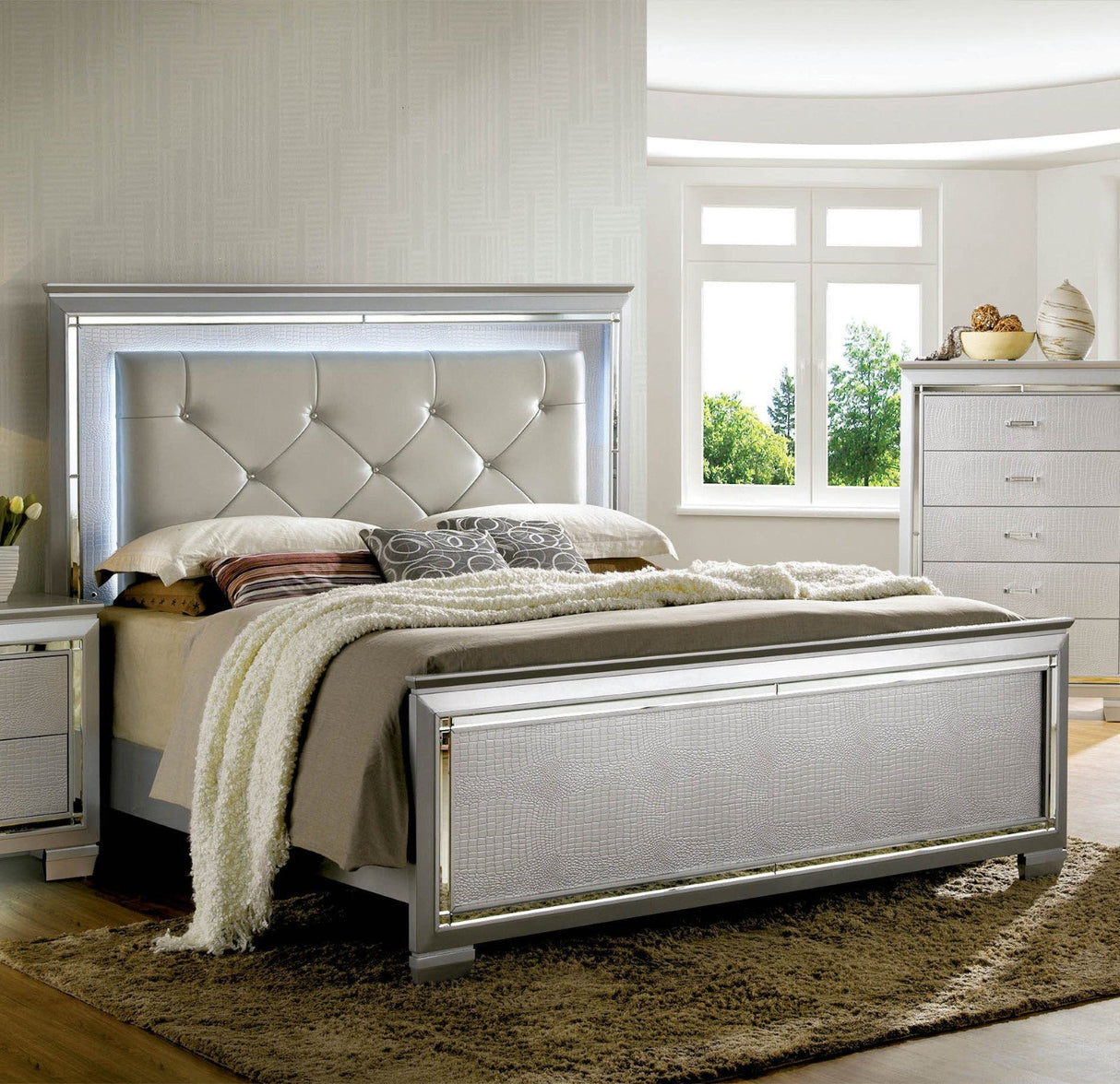 Bellanova Silver LED Queen Bed from Furniture of America - Luna Furniture