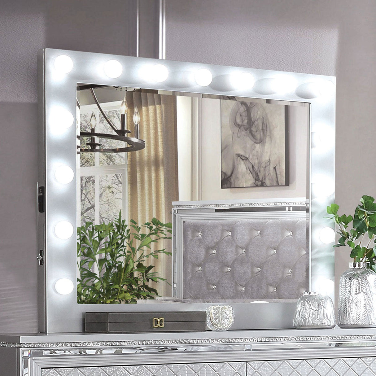 Belleterre Silver Mirror (Mirror Only) from Furniture of America - Luna Furniture