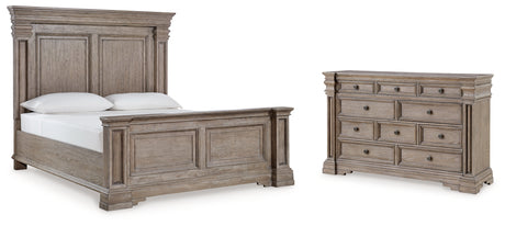 Blairhurst California King Panel Bed with Dresser in Light Grayish Brown from Ashley - Luna Furniture