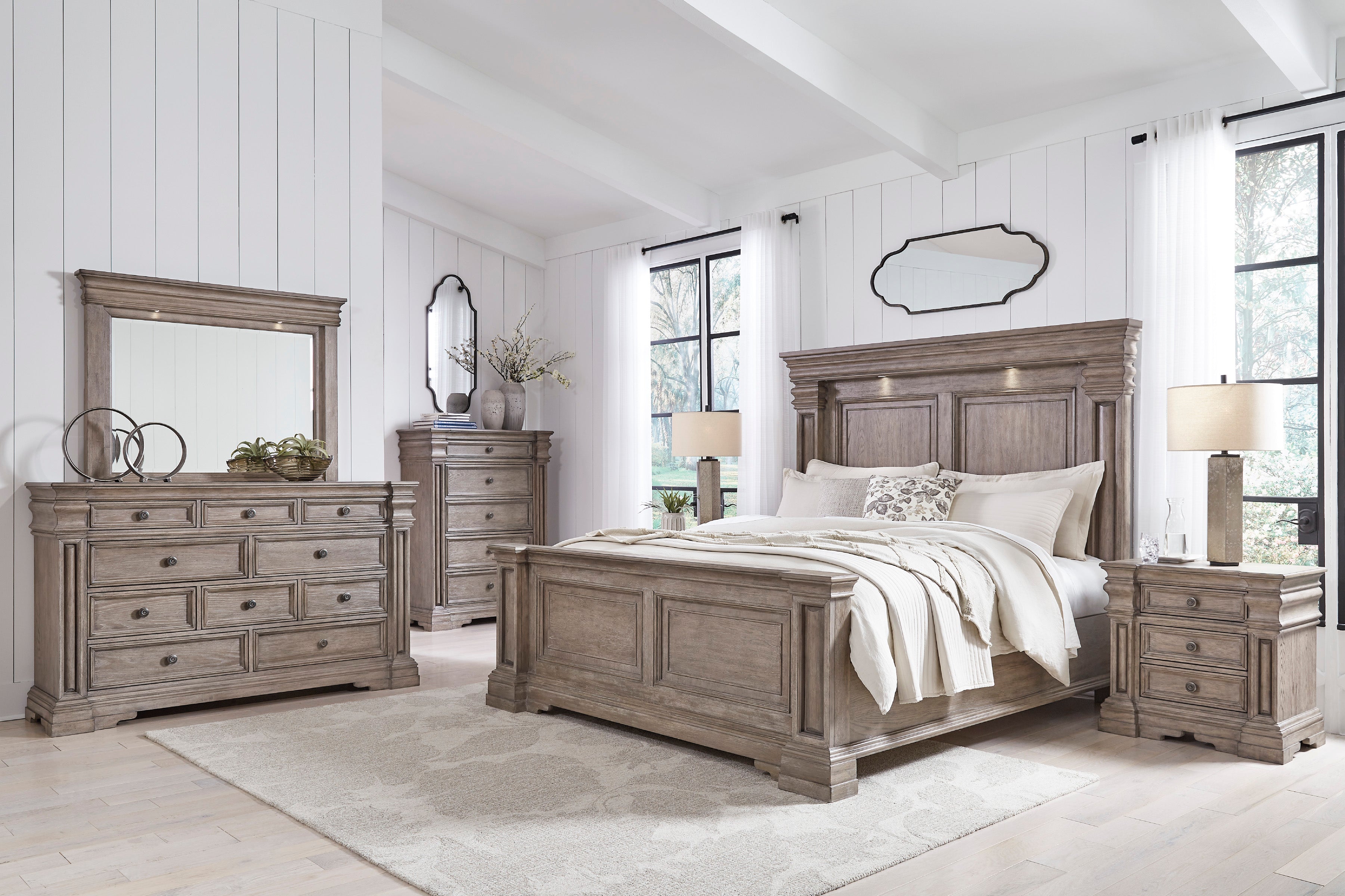 Blairhurst Light Grayish Brown Panel Bedroom Set – Luna Furniture