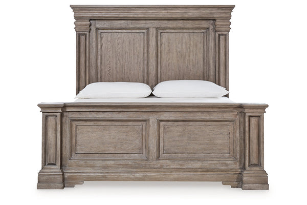 Blairhurst Light Grayish Brown Queen Panel Bed