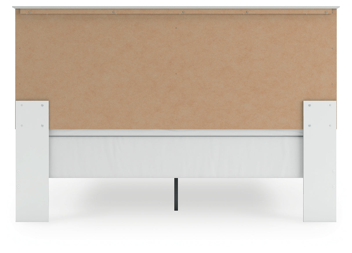 Bostwick Shoals King Panel Bed with Mirrored Dresser in White from Ashley - Luna Furniture